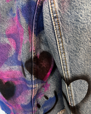 QUEEN OF HEARTS UPCYCLED LEVI'S DENIM JACKET